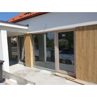 04.06.2021 / Realizácia modernej fasády novostavby rodinného domu.
